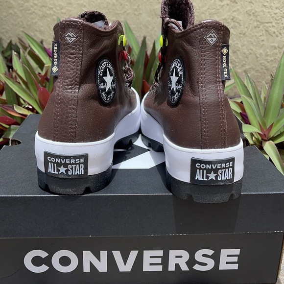 CONVERSE CTAS LUGGED WINTER HI BOOTS-PLATFORMS WMN - Picture 9 of 16